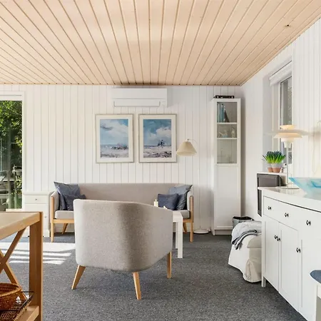 Mumme - 100m From The Sea By Interhome *
